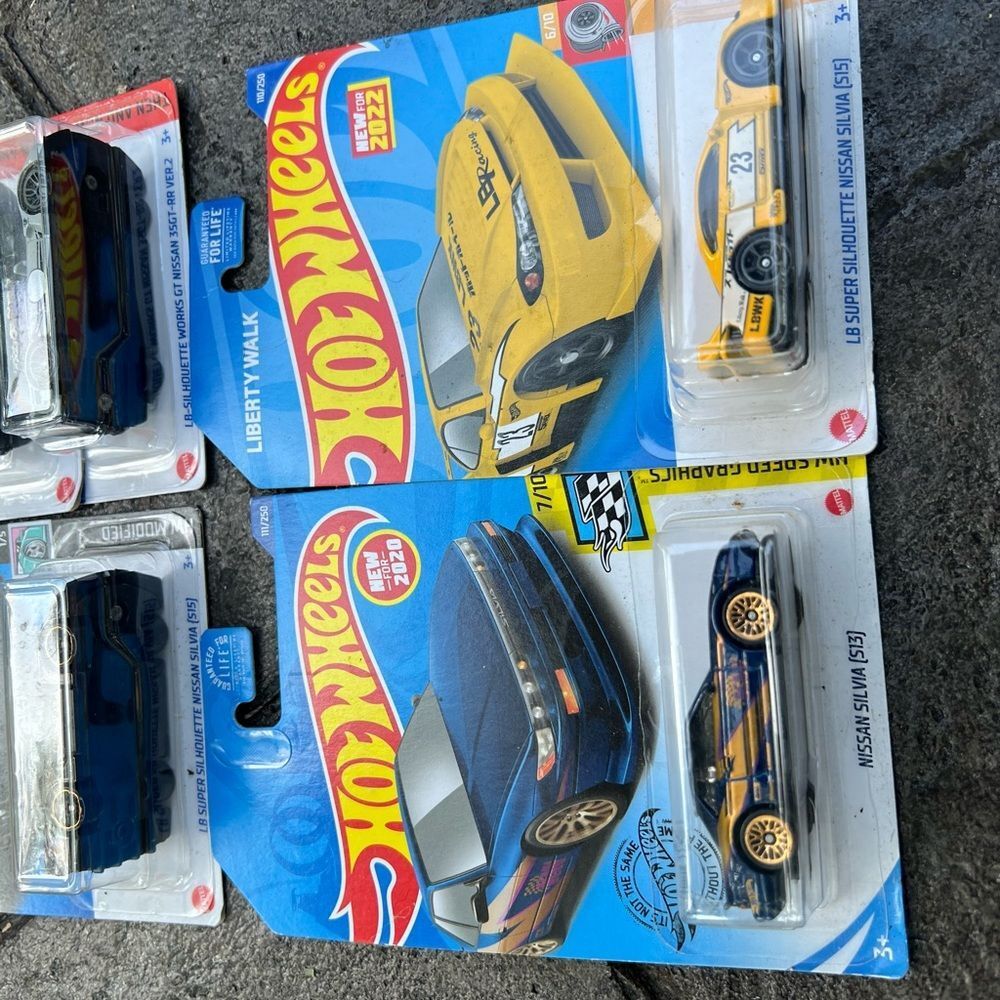 Nissan Hotwheels Lot - Picture 4 of 6